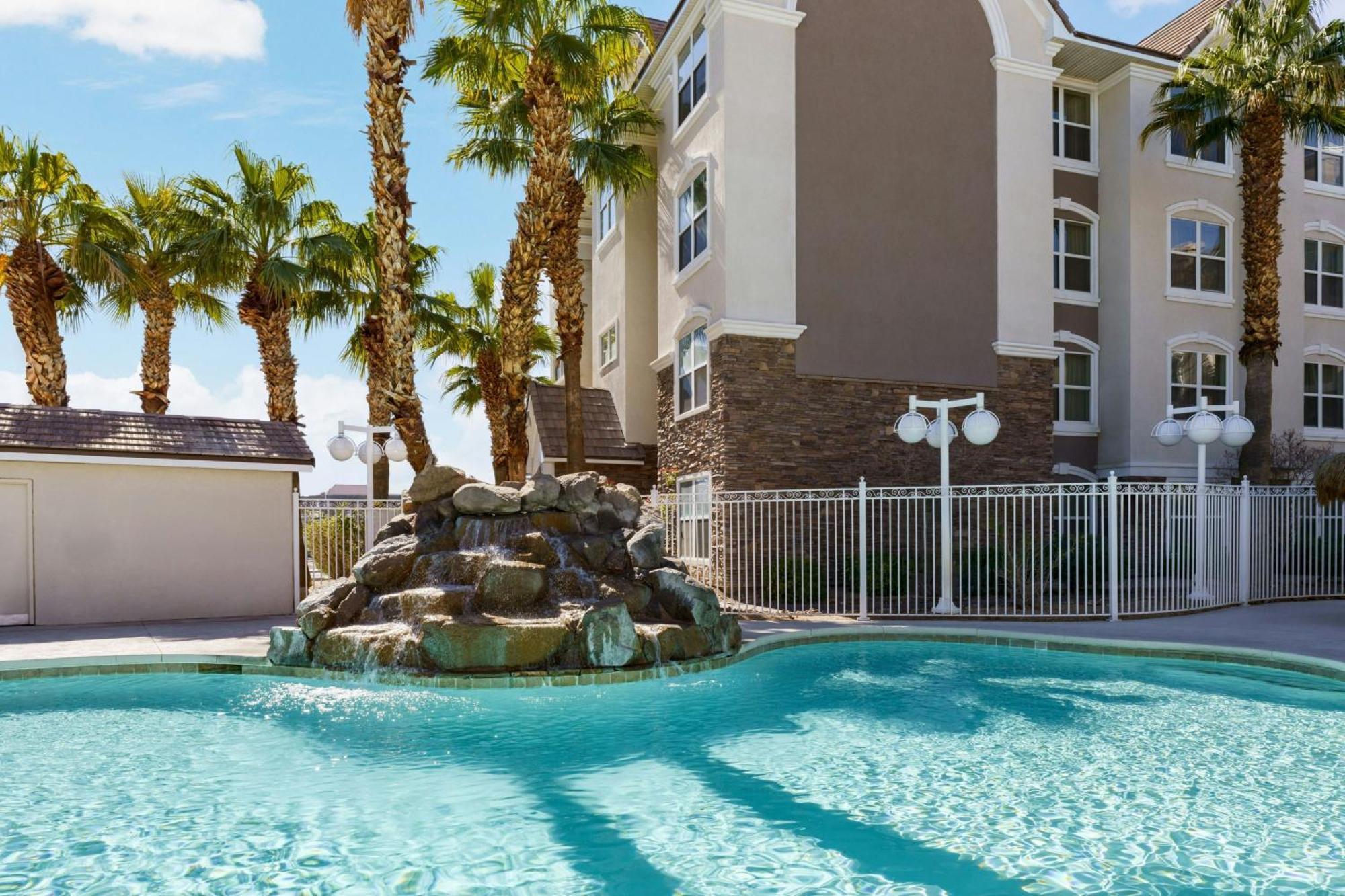 Residence Inn By Marriott Las Vegas Stadium Area Extérieur photo